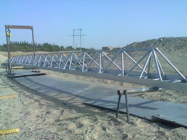 富宁专业承揽大中小型喷涂翻新施工业务！